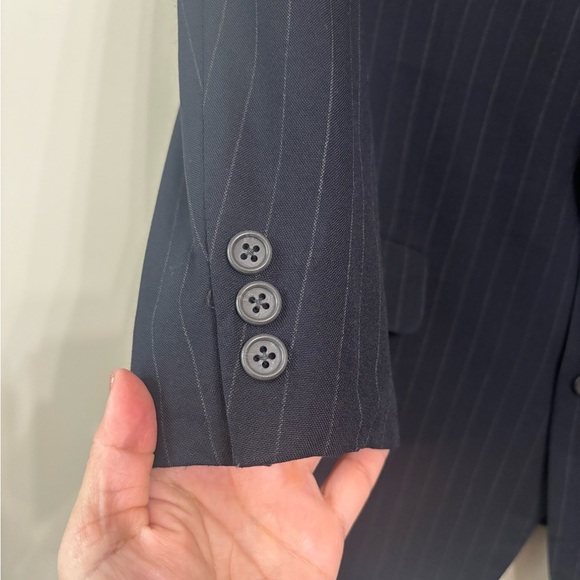 Brooks Brothers Wool Navy Blue gray Pinstripe Blazer Sportcoat Suit Jacket
45R - Picture 3 of 8